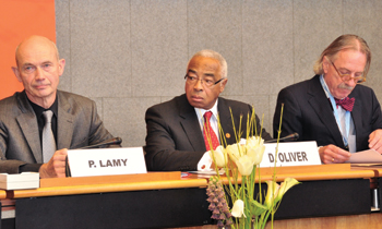 Photograph of Pascal Lamy, WTO Director General, with Senator Donald H. Oliver, President of the Canadian IPU Group, and Anders B. Johnsson, IPU Secretary General, during the Parliamentary Conference on the WTO in 2011